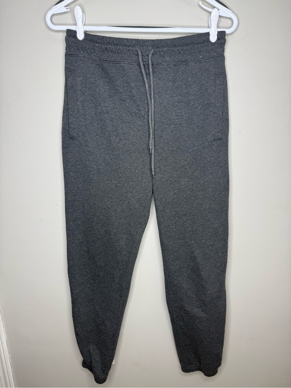 Urban Heritage Charcoal Gray Drawstring Sweatpants Men's Size Small